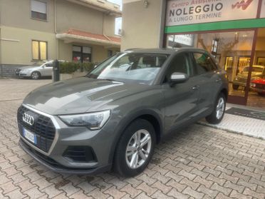 Audi Q3 35 TDI S tronic Business
