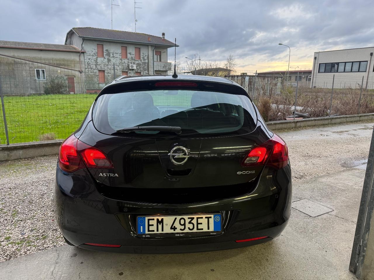 Opel Astra 1.7 CDTI 130CV EcoFLEX porte Cosmo UNICO PROPRIETARIO
