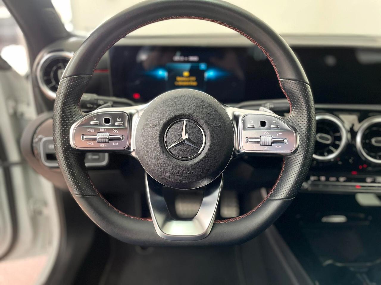 Mercedes-benz A 180 d Automatic Premium