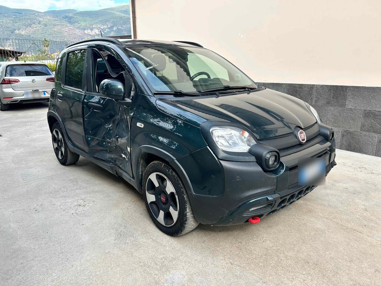 Fiat Panda Cross 1.0 Hybrid - 2023 Incidentata