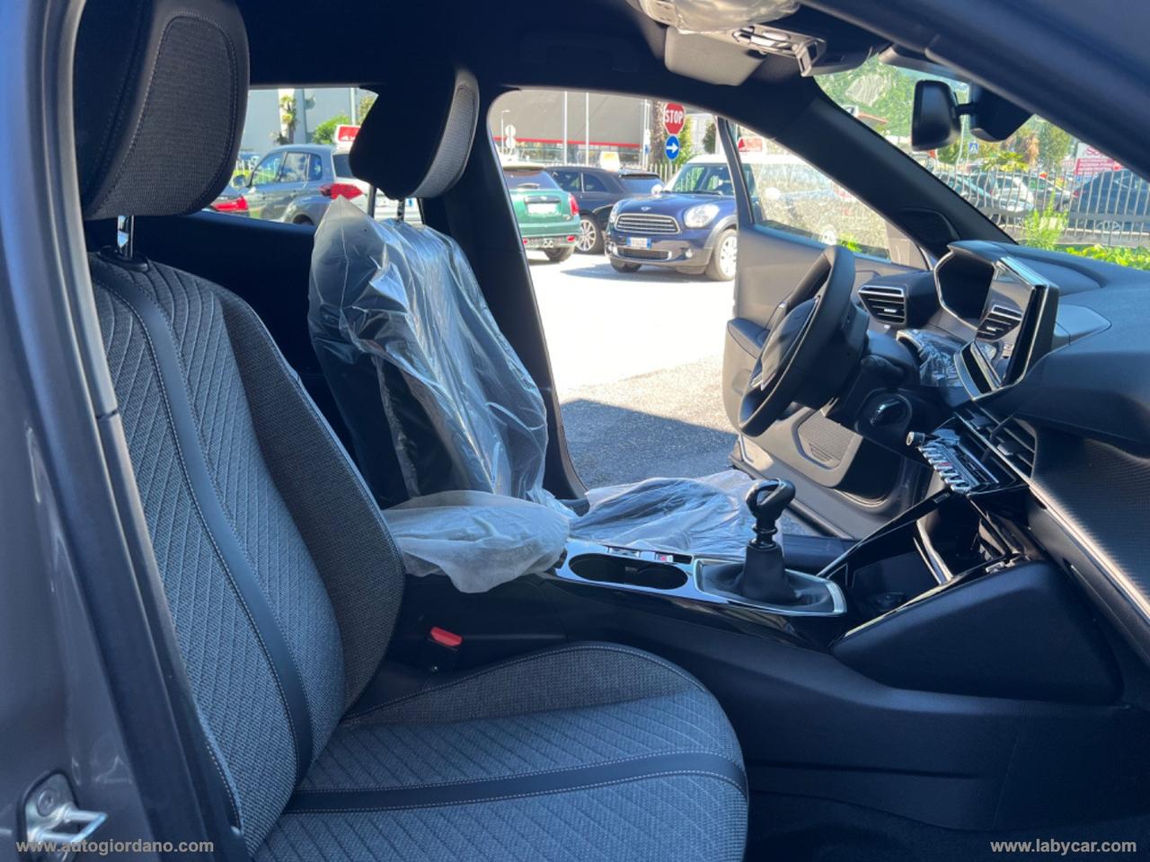 PEUGEOT 2008 PureTech 100 S&S Allure