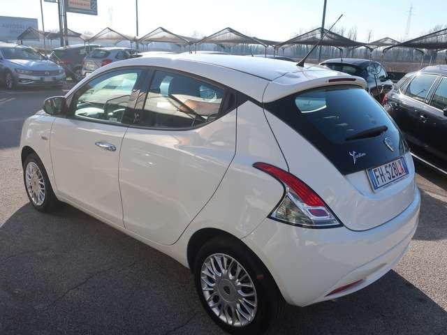 Lancia Ypsilon Ypsilon 1.2 Silver 69cv - Per Neopat.