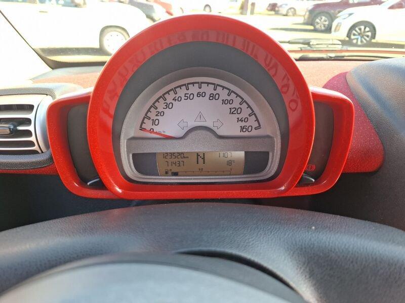 smart fortwo fortwo 1000 52 kW MHD coupé passion