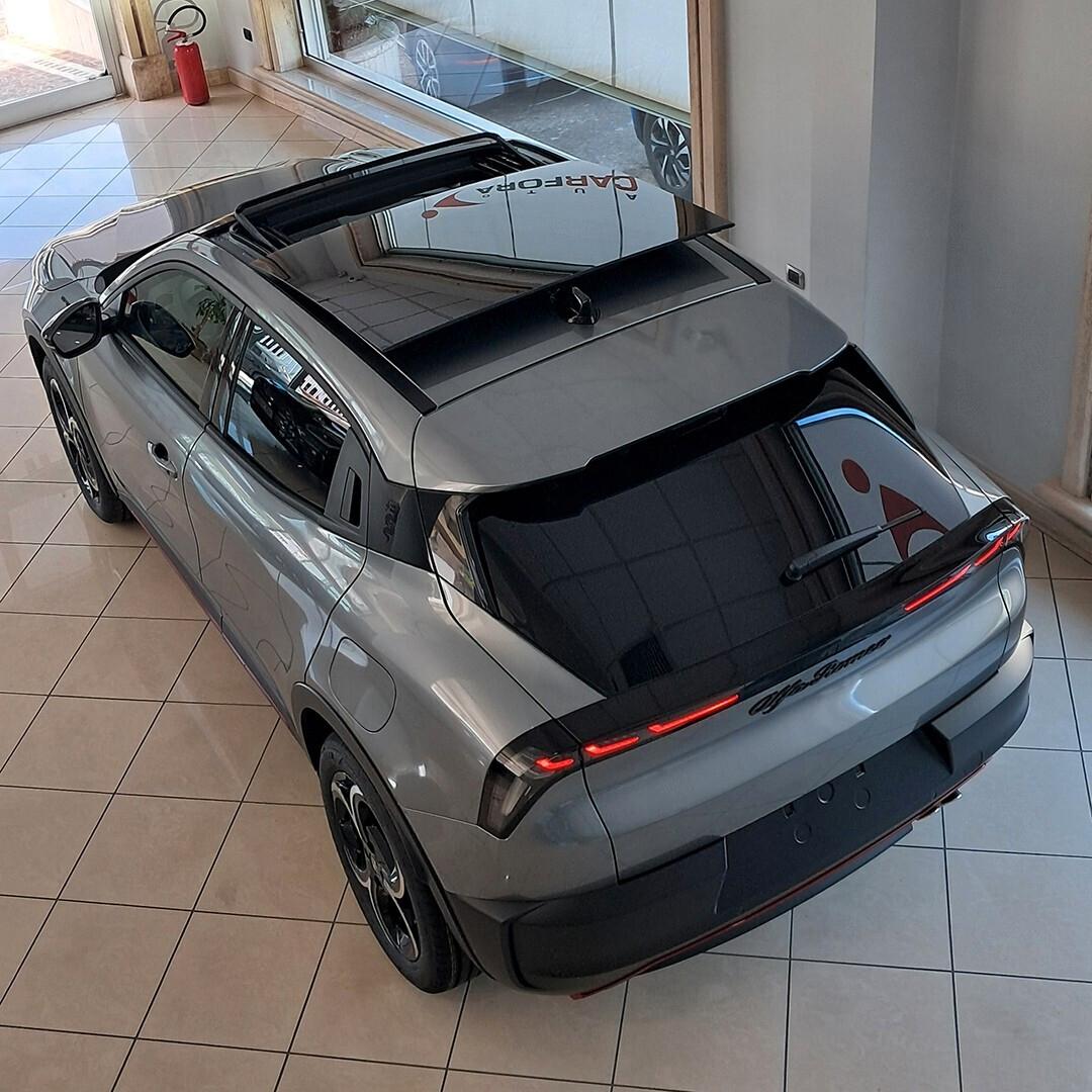 Alfa Romeo Junior 1.2 136 CV Hybrid eDCT6 Speciale tetto Apribile