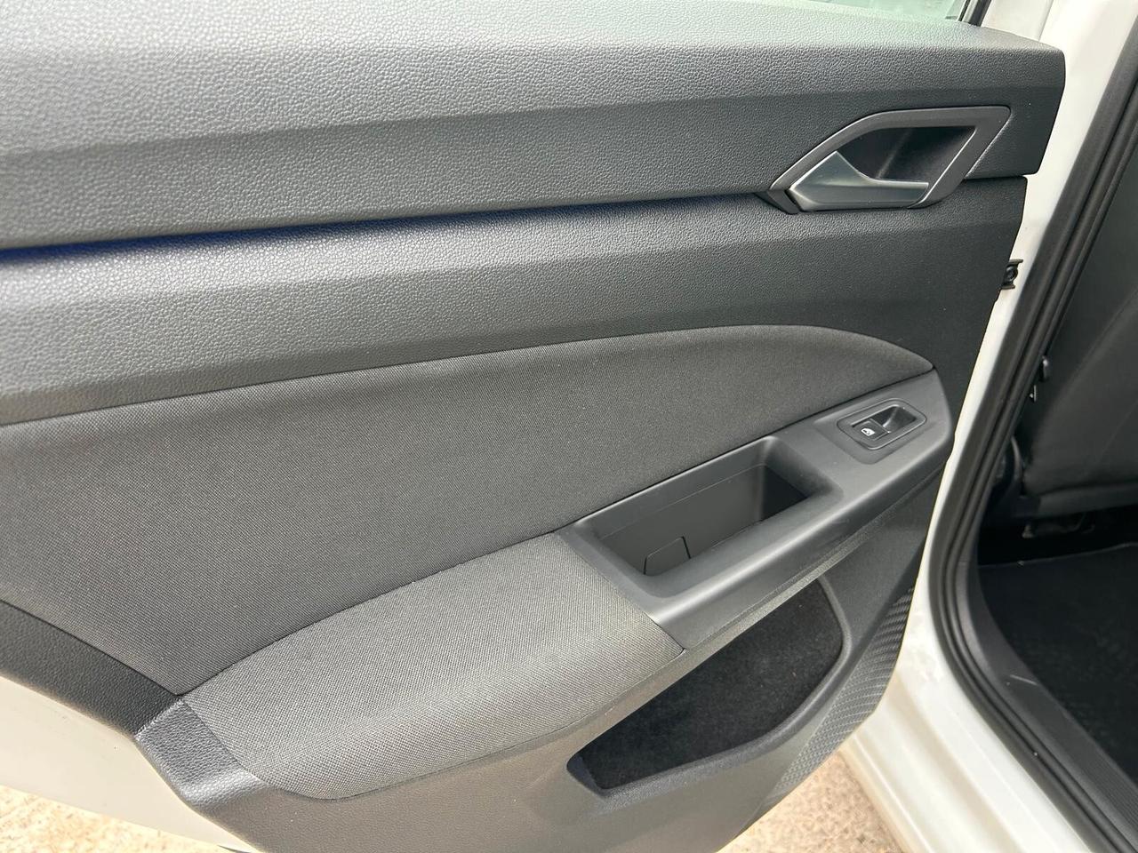 Volkswagen Golf 1.0 eTSI EVO DSG Life IVA ESPOSTA