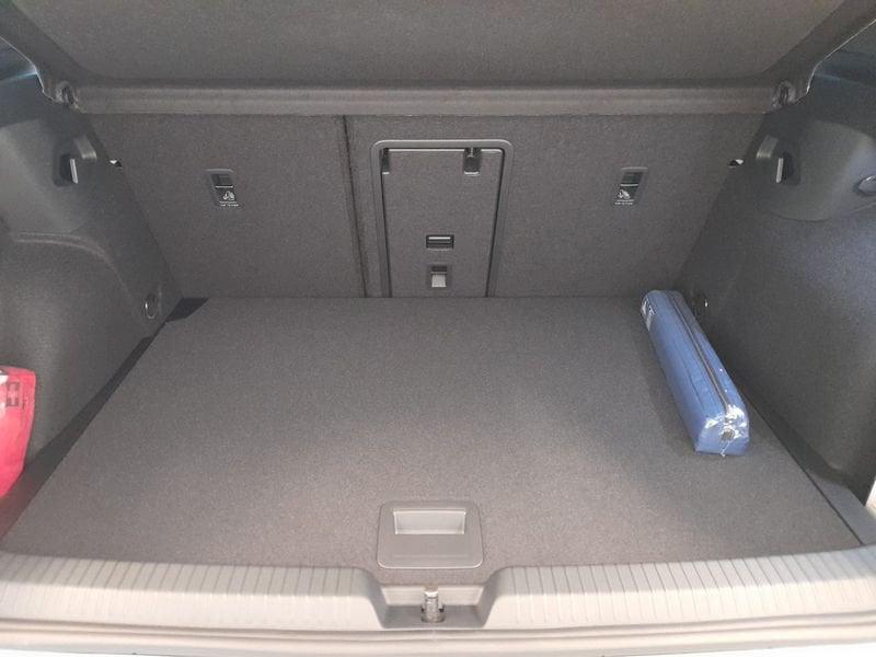 Volkswagen Golf 1.5 eTSI ACT 110kW R-Line Plus DSG