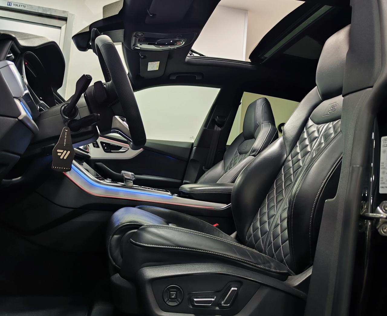 Audi Q8 50 TDI 286 CV quattro tiptronic S Line Tetto Matrix Night