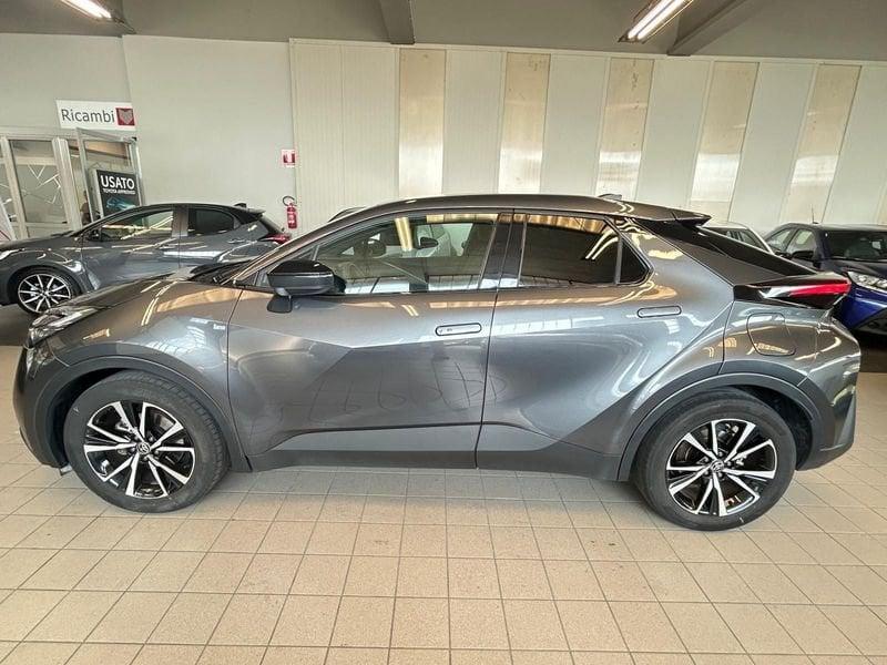 Toyota C-HR 2.0 HV E-CVT Trend