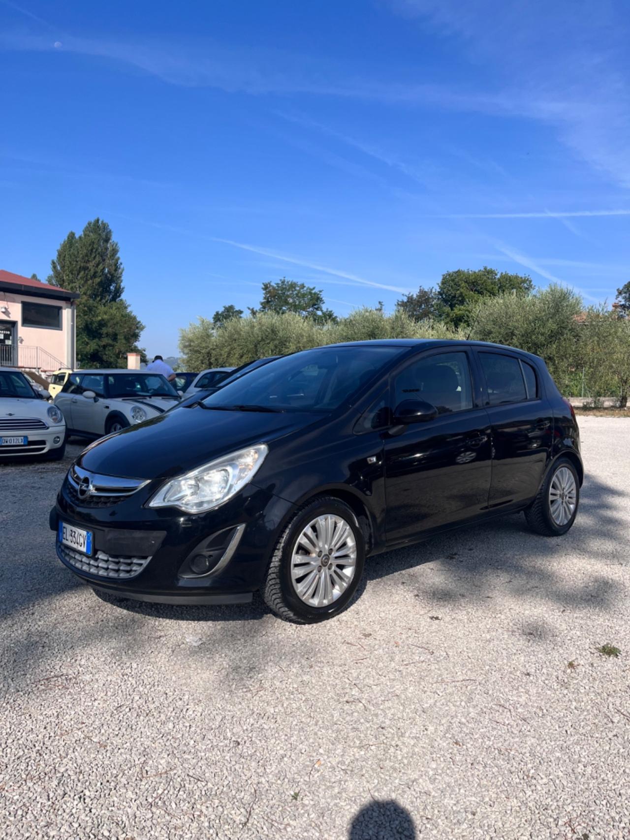Opel Corsa 1.3 multijet 2013 PERFETTA