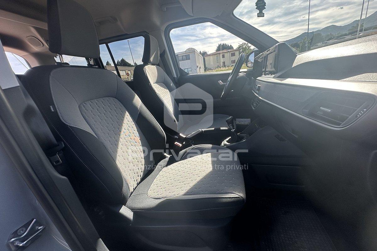FORD Tourneo Courier 1.0 EcoBoost Titanium