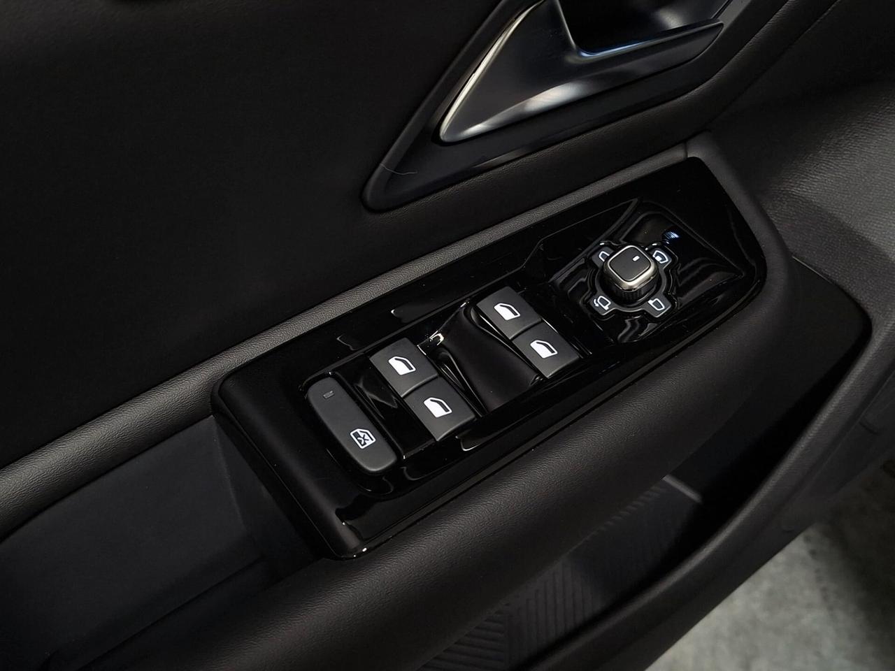 Citroen C5 X 1.2 PureTech 130CV Plus EAT8 Km. 0