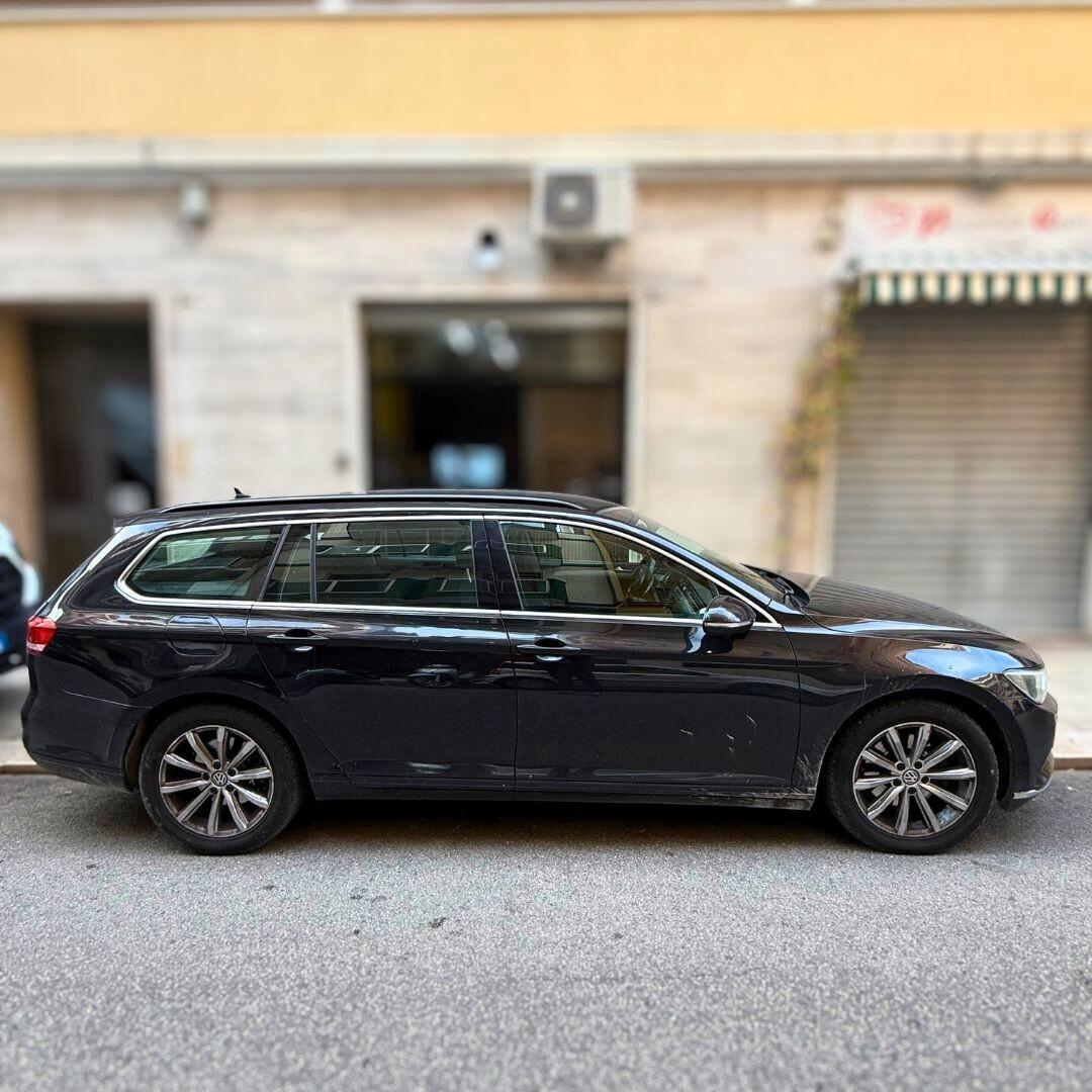 Volkswagen Passat Variant 1.6 TDI SCR DSG Business BMT