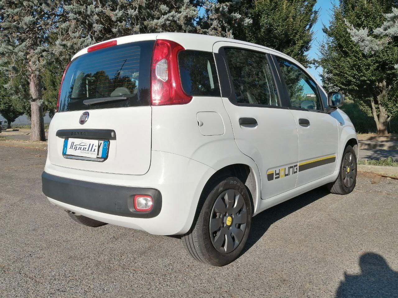 Fiat New Panda 1.2 Young Idonea neopatentati Unico Prop.