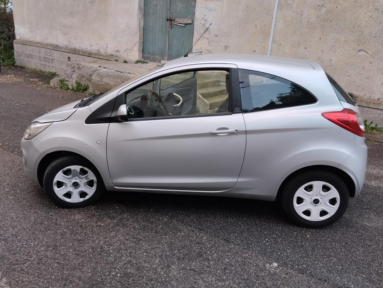 Ford Fiesta 1.4 TDCi 70CV 3 porte Titanium