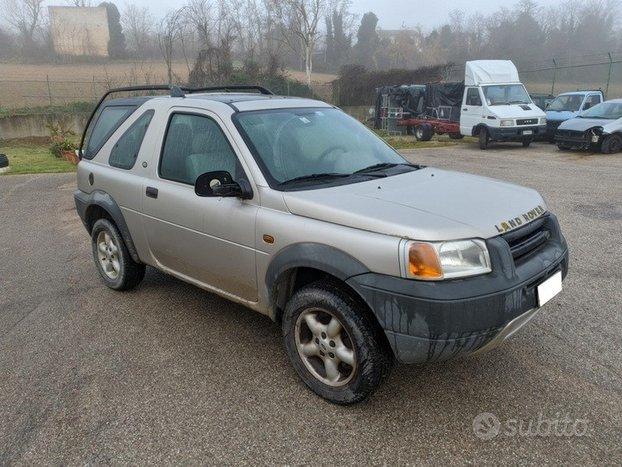 Land Rover Freelander 2.0 TD 3p. Hardback