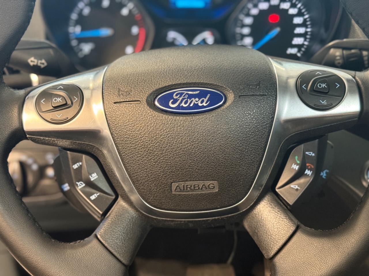Ford C-Max 2.0 TDCi 163CV Powershift Titanium