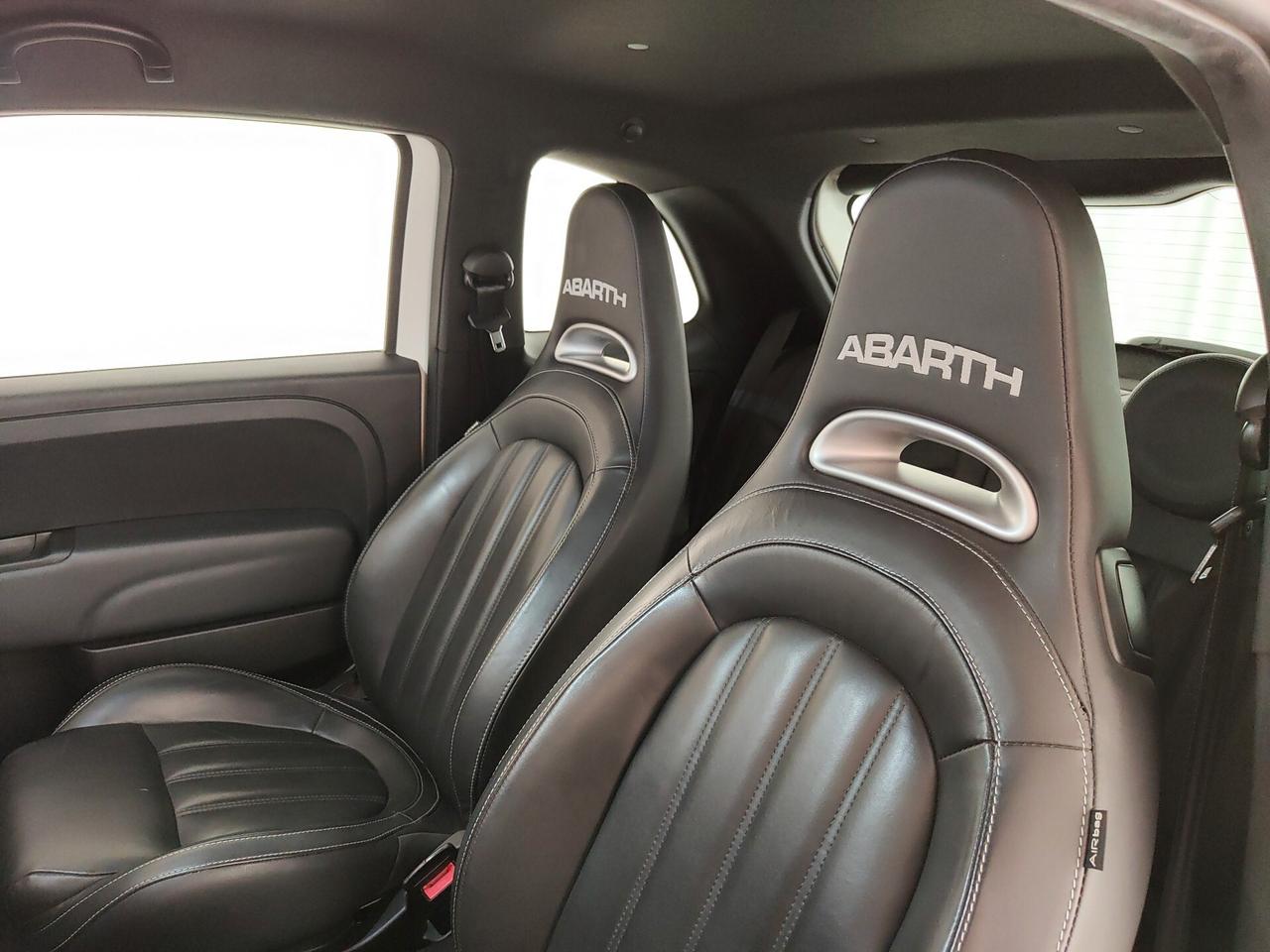 Abarth 595 1.4 Turbo T-Jet 165 CV Turismo