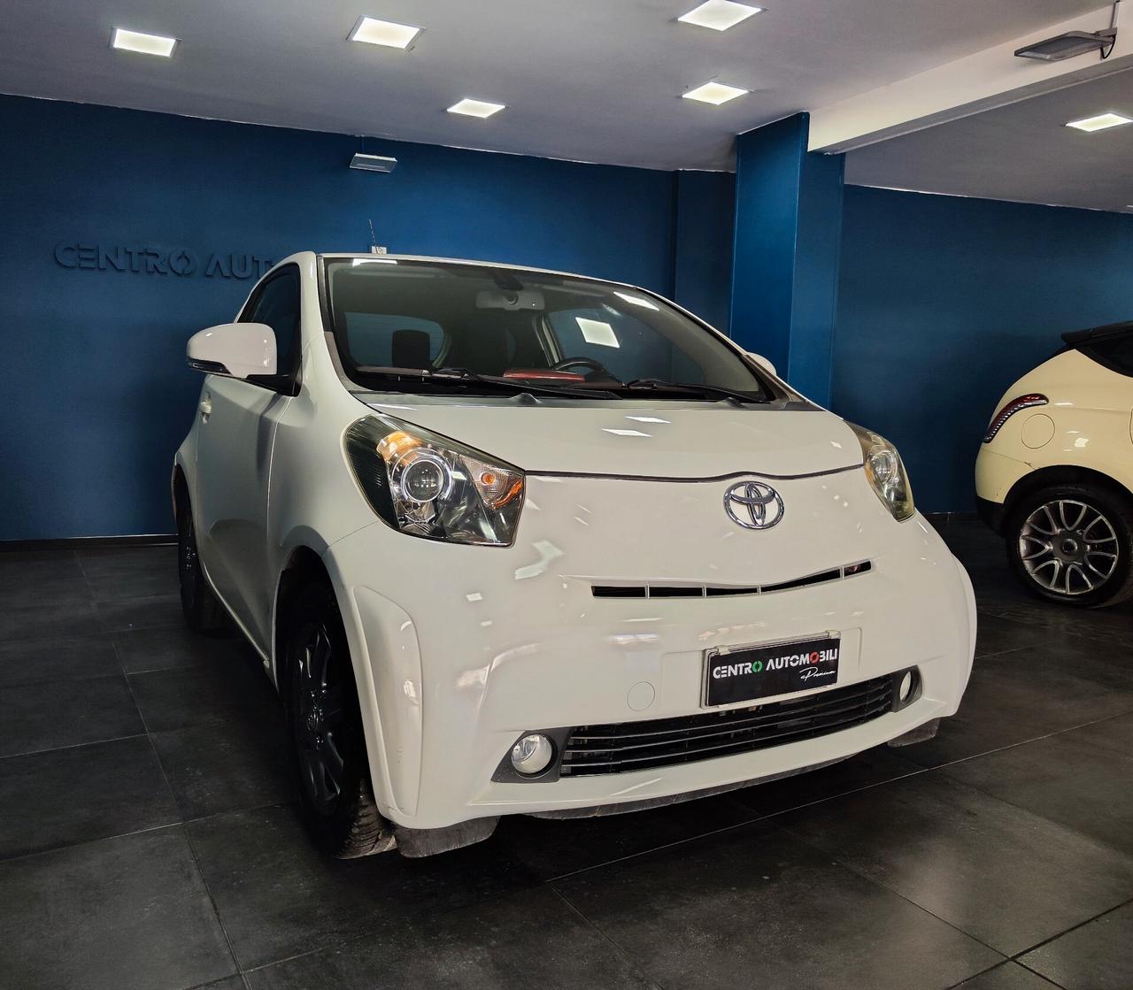 Toyota iQ 1.0 68cv CVT CAMBIO AUTOMATICO