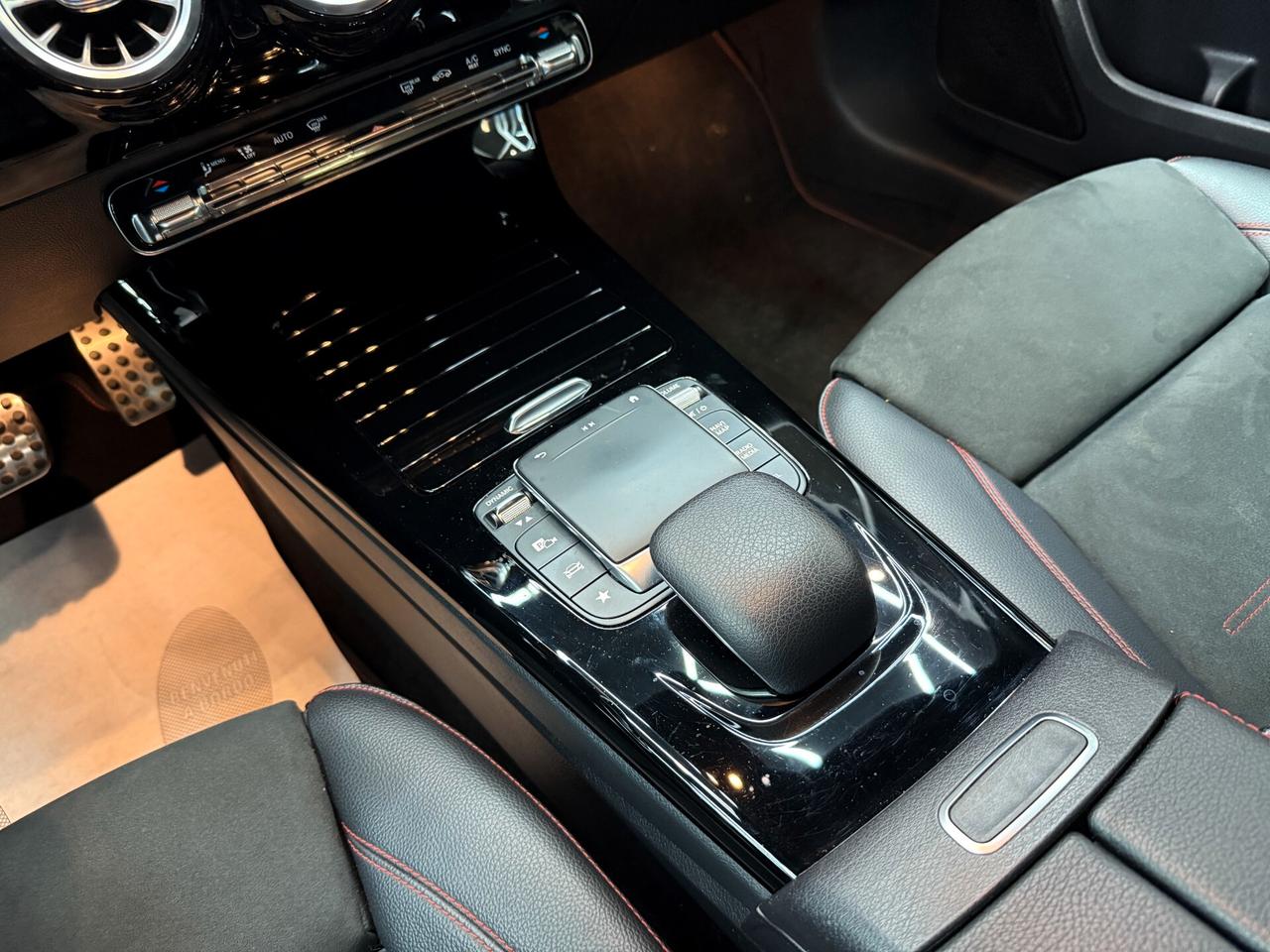 Mercedes Classe A 180d 1.5 116CV Premium AMG