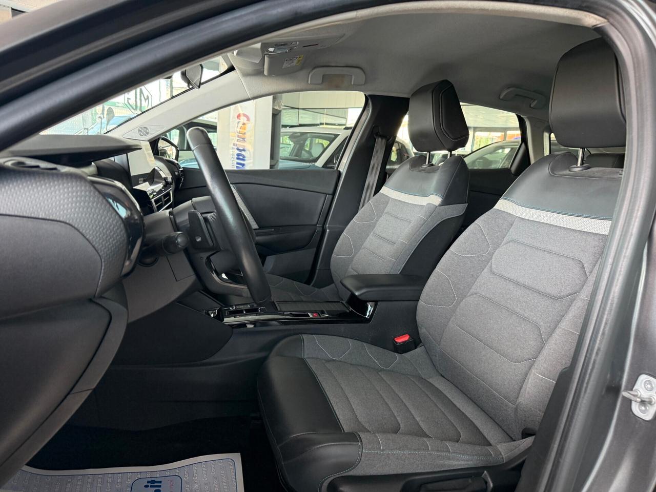 Citroen C4 BlueHDi 130 EAT8 Shine PACK