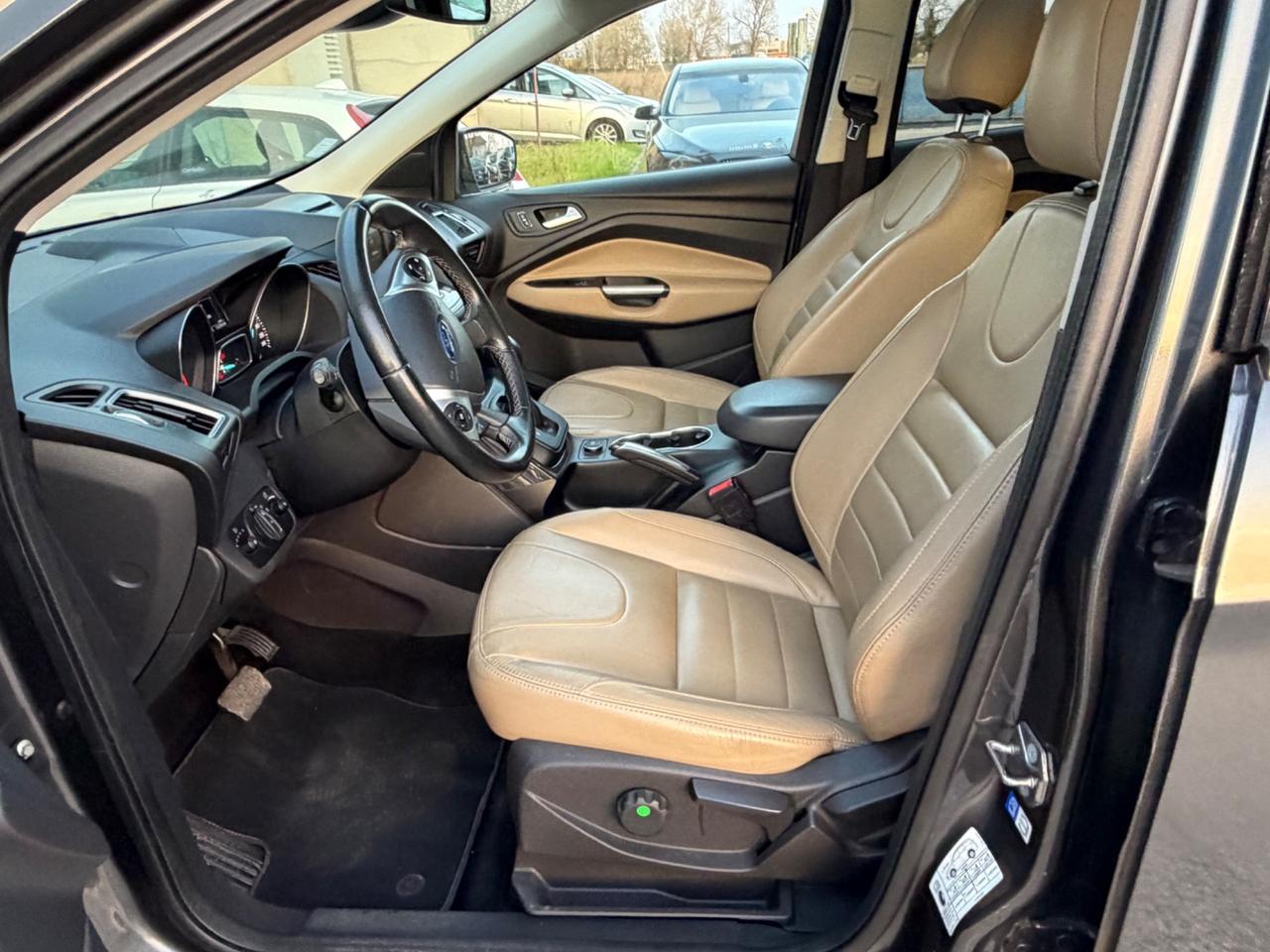 Ford Kuga 2.0 TDCI 120 CV S&S 2WD Titanium