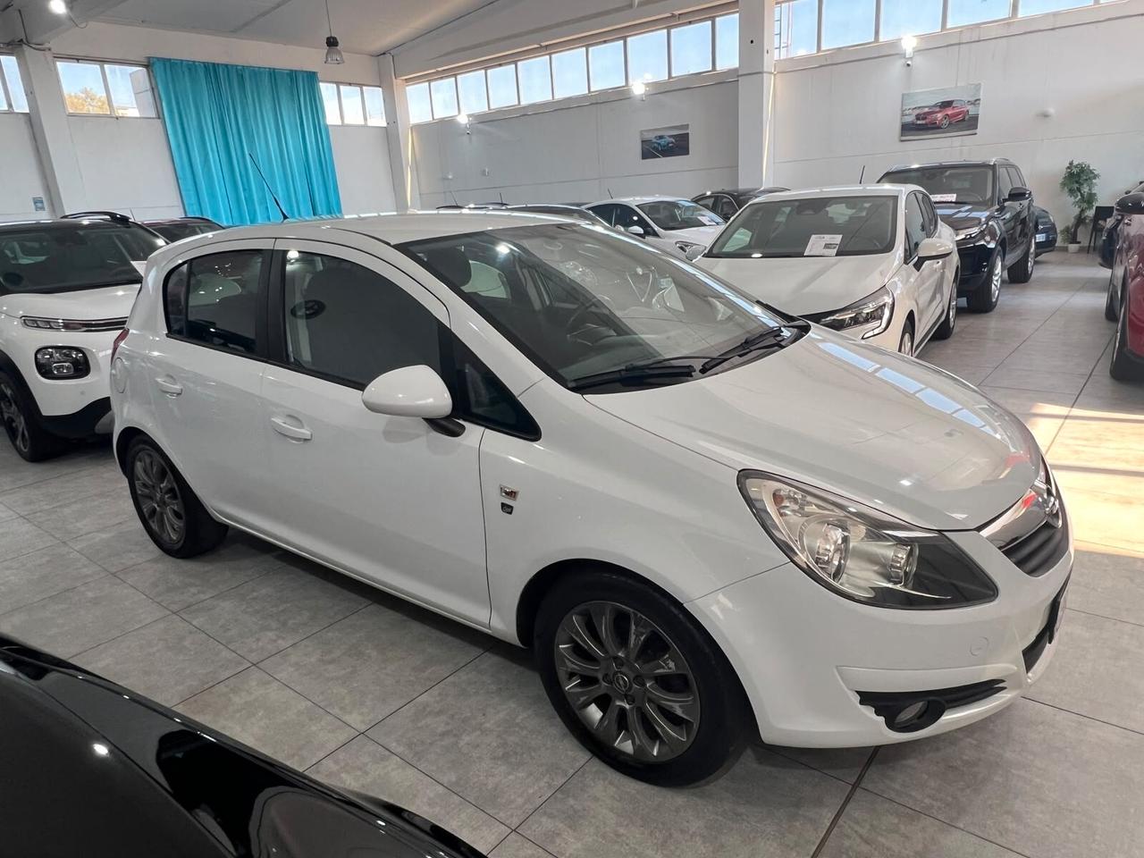 Opel Corsa 1.2 85 CV GPL 5 porte Club 2010