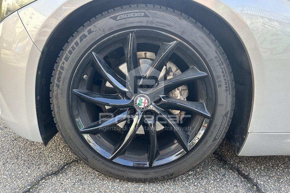 ALFA ROMEO Giulia 2.2 Turbodiesel 150 CV AT8 Super