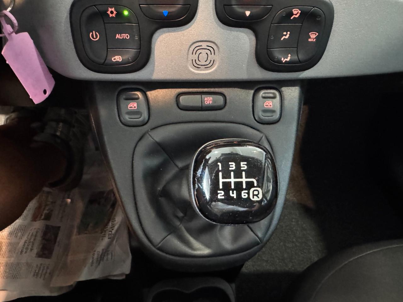 Fiat Panda 1.0 hybrid City Cross s&s 70cv