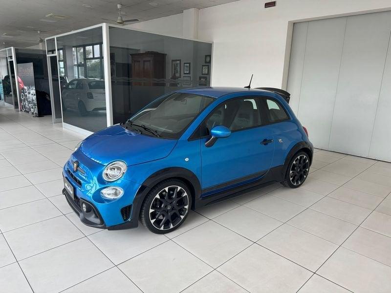 Abarth 695 695 1.4 Turbo T-Jet 180 CV Tributo 131 Rally M.T.A.