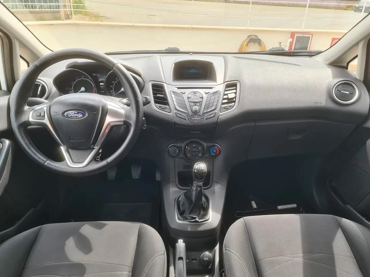 Ford Fiesta 1.2 60CV 5 porte
