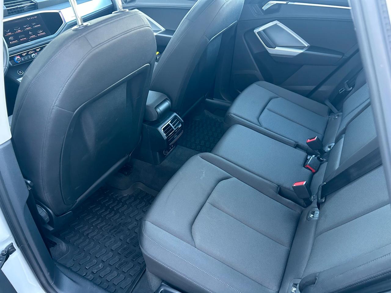 Audi Q3 35 TDI S tronic Business Advanced