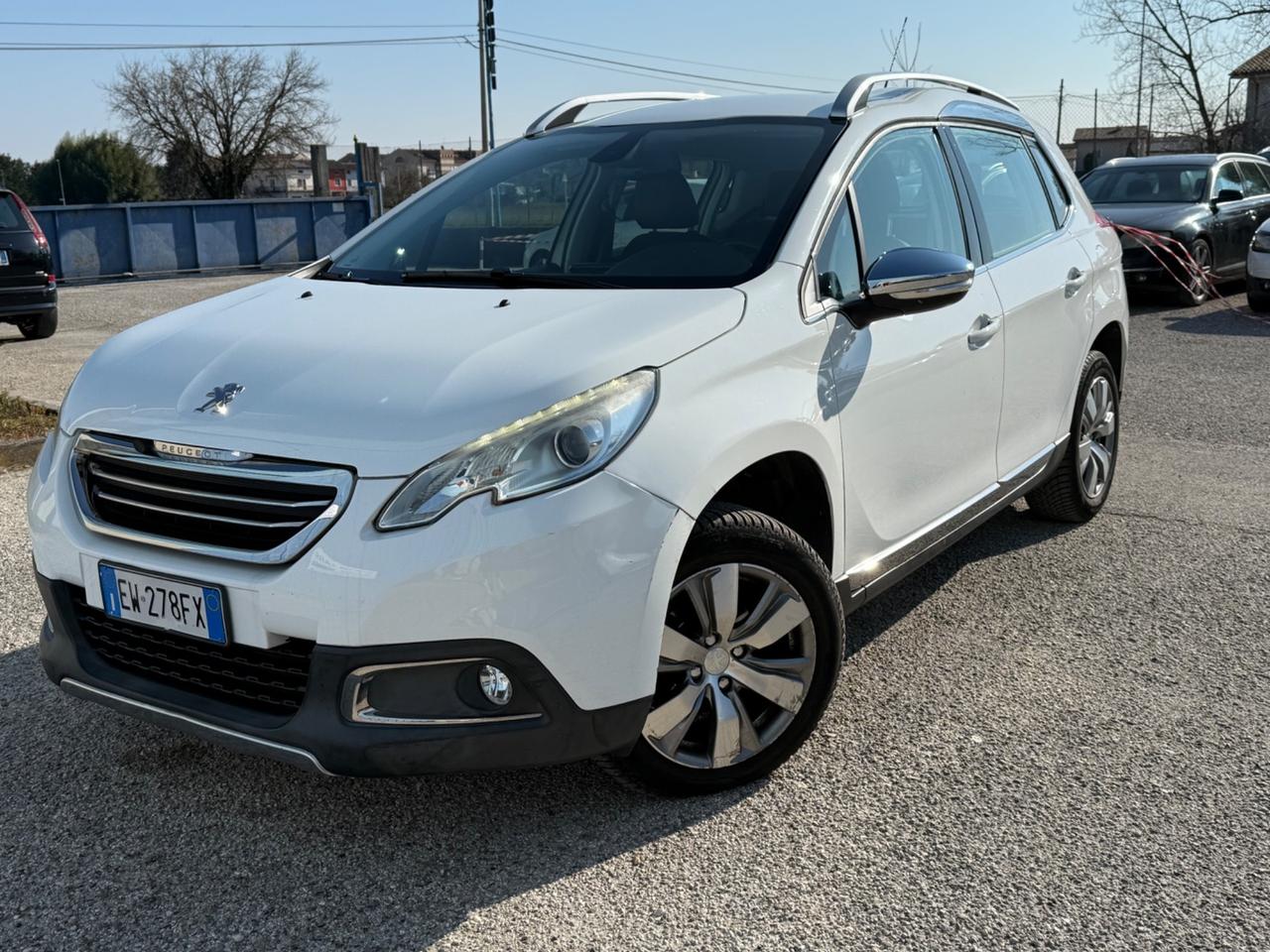 Peugeot 2008 1.2 VTi 82CV Access