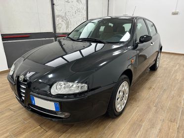 Alfa Romeo 147 1.6i 16V NEOPATENTATI