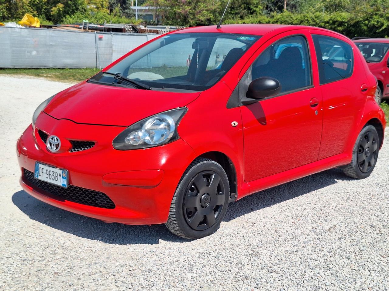 Toyota Aygo 2006 1.0 12V VVT-i 5 porte Sol BLUETOOTH KM CERTIFICATI NEOPATENTATI