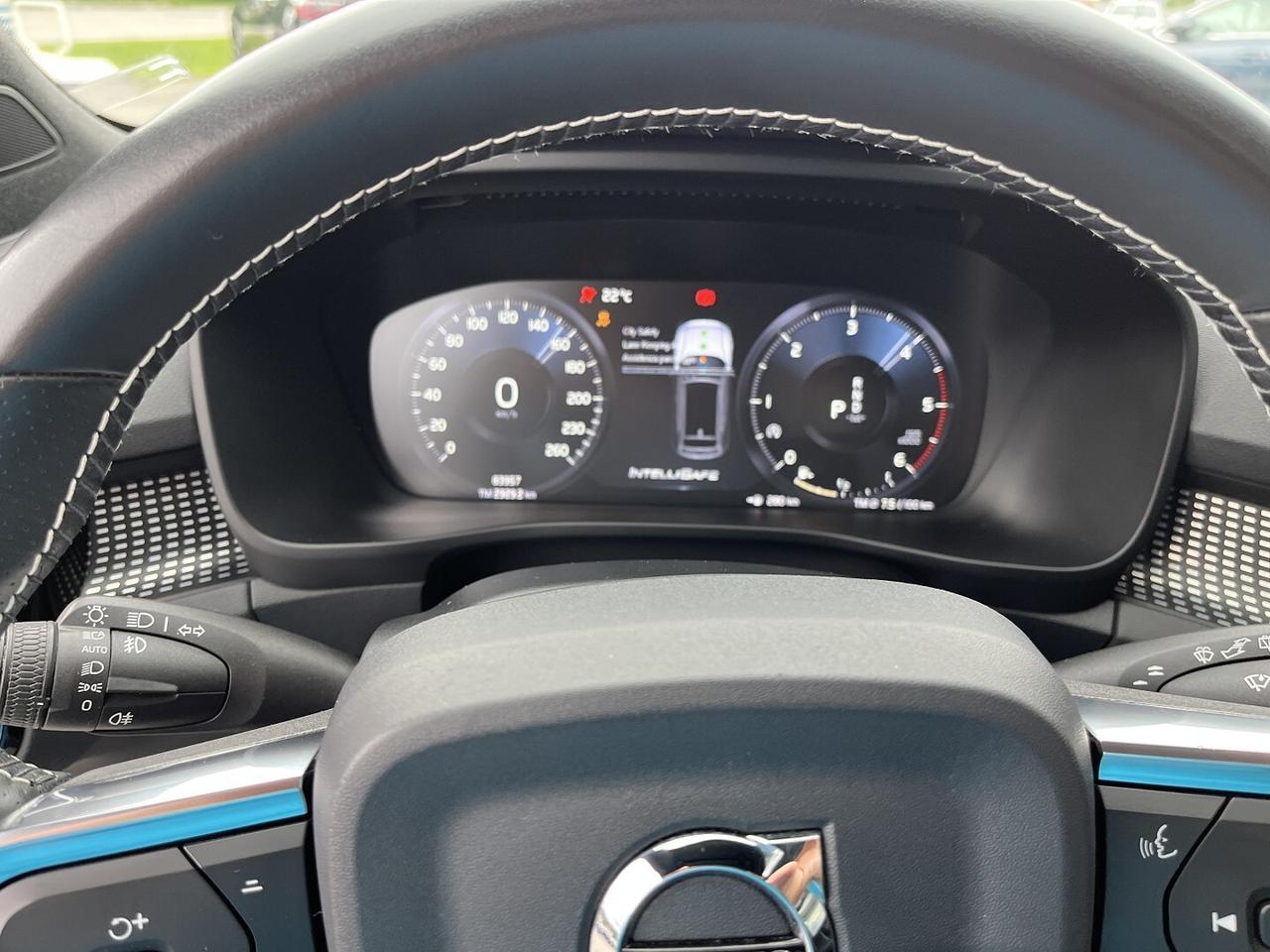 VOLVO XC 40 2.0 D 150 CV 4X4 AUTOM. R.DESIGN