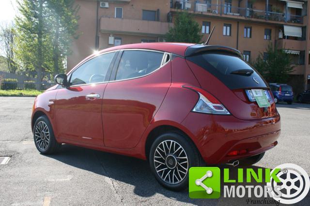 LANCIA Ypsilon 1.0 FireFly 5 porte S&S Hybrid Platino