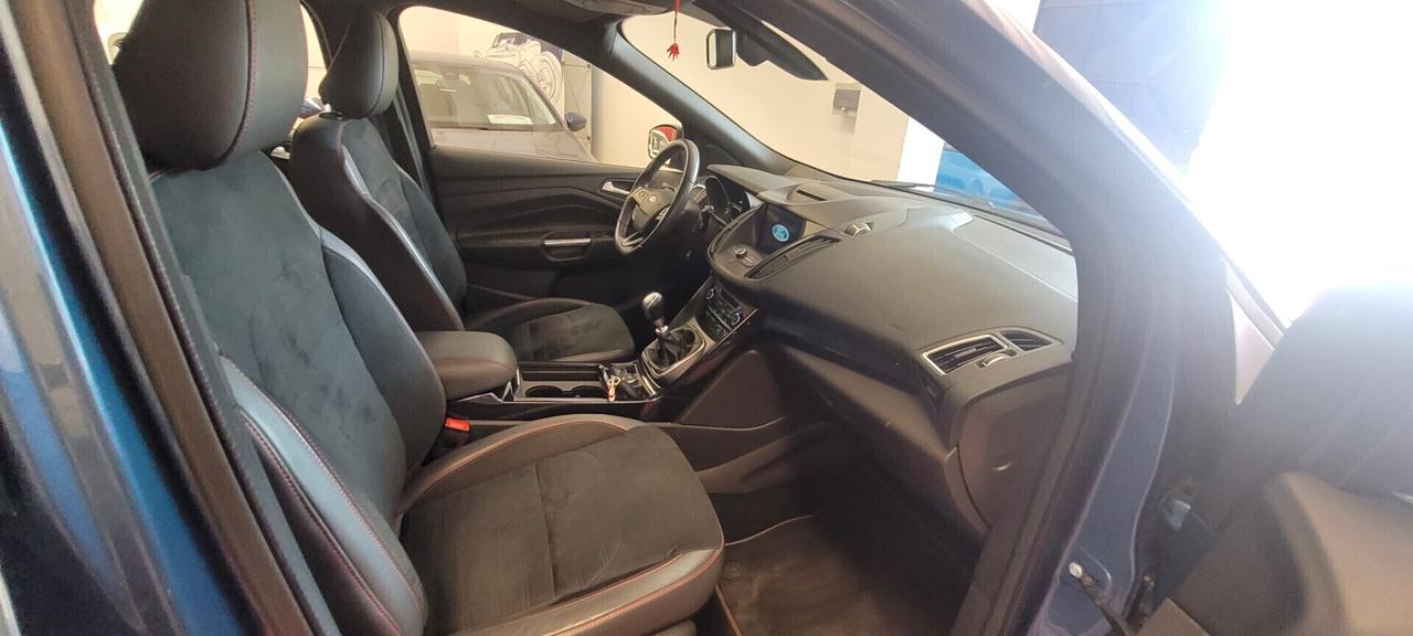 Ford Kuga 1.5 TDCI 120 CV S&S 2WD ST-Line