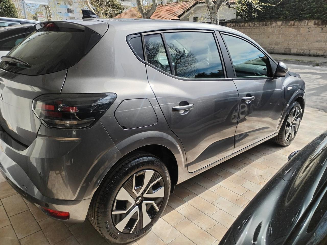 Dacia Sandero Streetway 1.0 TCe ECO-G Essential