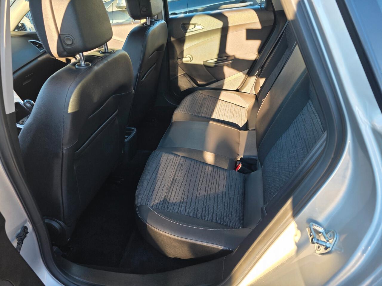 Opel Astra 1.7D Cosmo sport garantita 12M