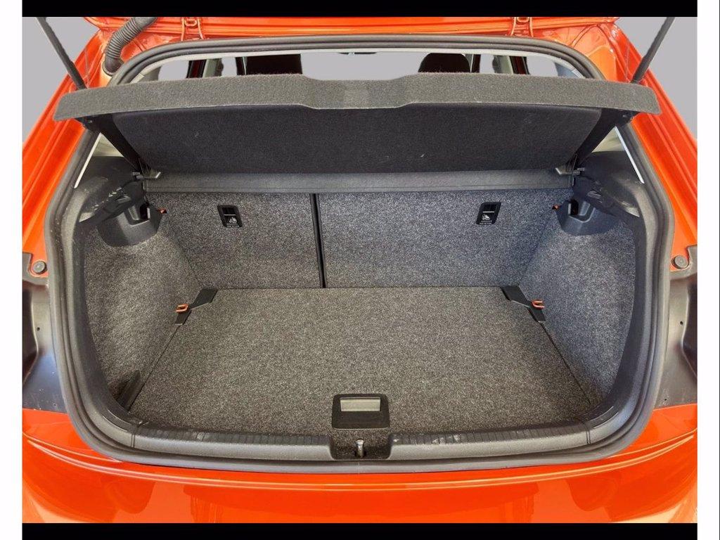 VOLKSWAGEN Polo 5p 1.0 tsi highline 95cv del 2020