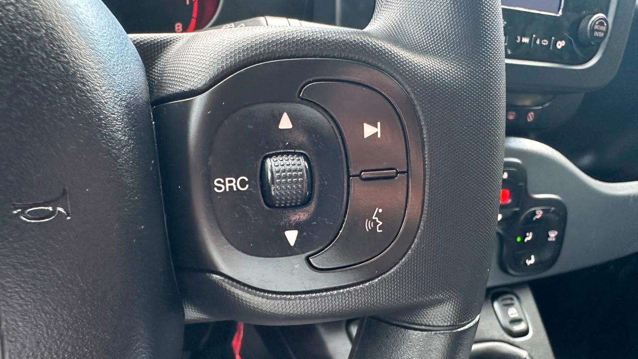 Fiat Panda 1.0 Hybrid City Life 2021 neop LEGGI TESTO