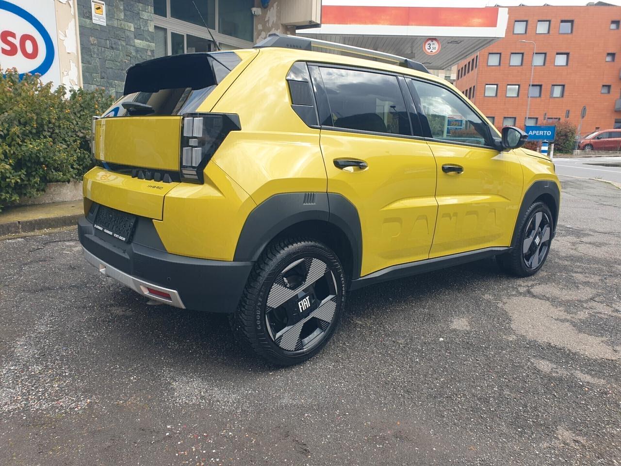 Fiat Grande Panda 1.2 Hybrid 110 CV S&S La Prima