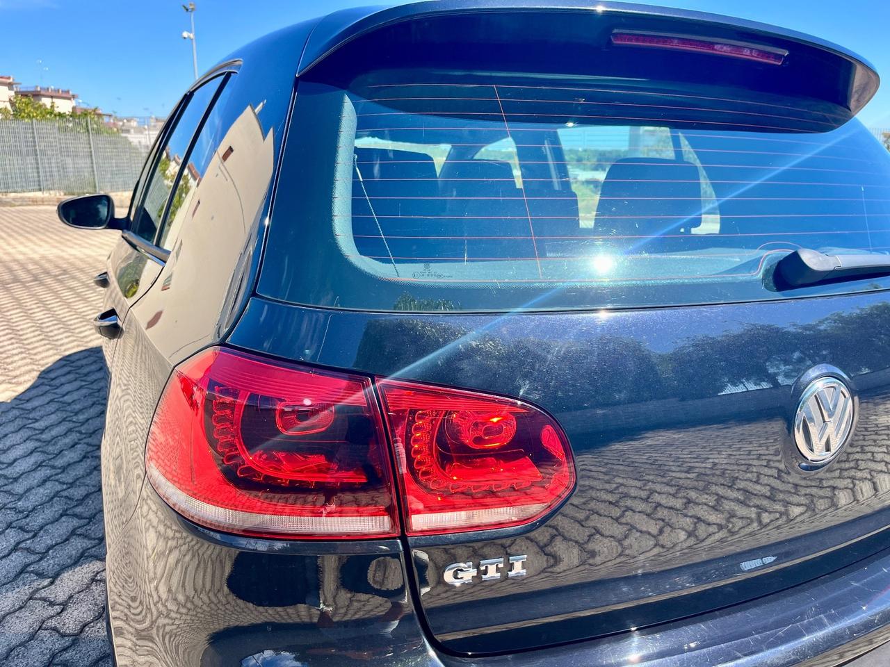 Volkswagen Golf VI GTI 2.0 Turbo benzina - 2011