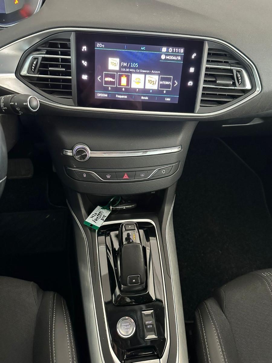 PEUGEOT - 308 SW - 308 BlueHDi 130 S&S EAT8 SW Allure Pack