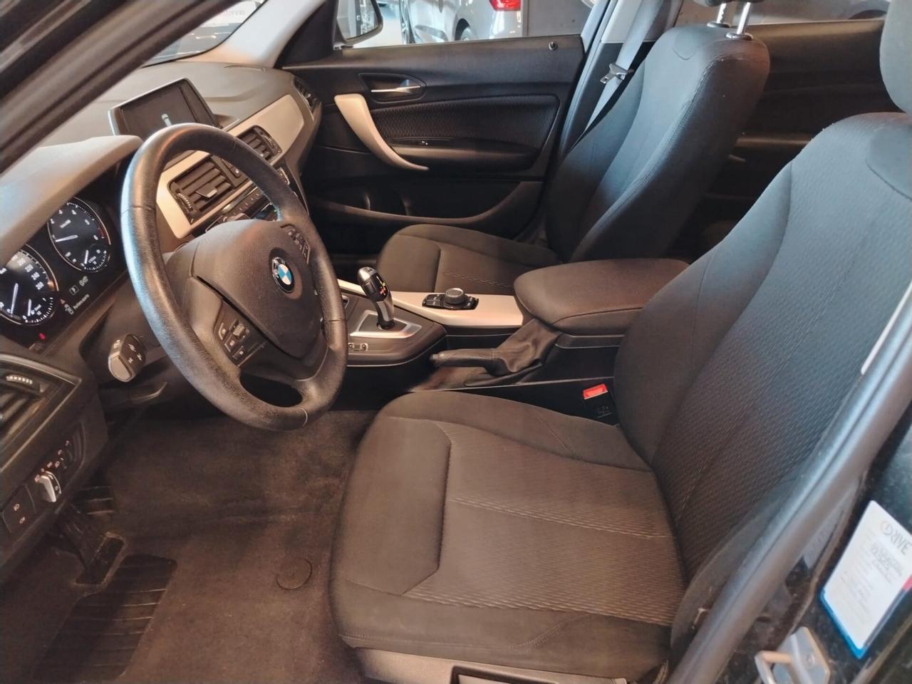 BMW Serie 1 (F20) 118d 5p. Advantage