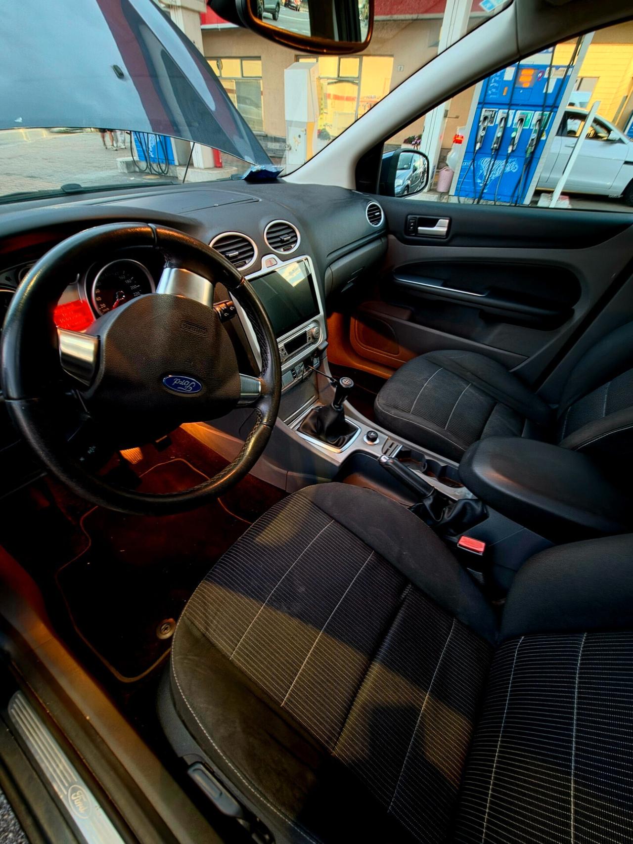 Ford Focus 5p. Bz.- GPL Tit.