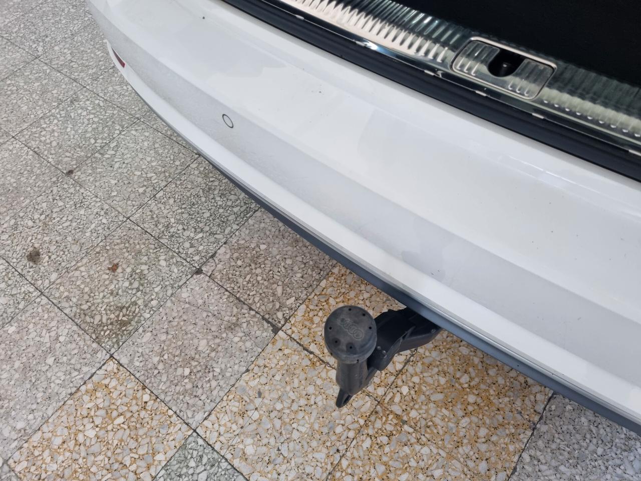 Audi A4 Avant 2.0 TFSI g-tron Business Sport