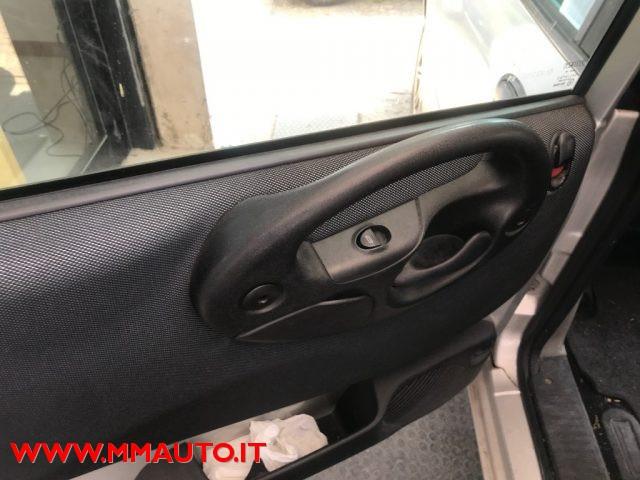FIAT Multipla 1.6 16V Natural Power Dynamic