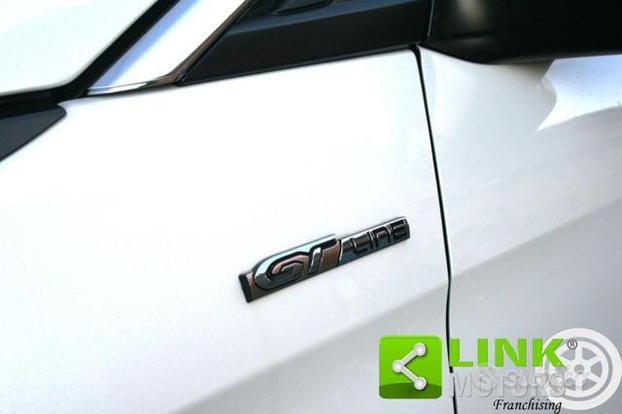 PEUGEOT 3008 PureTech Turbo 130 S&S EAT8 Allure