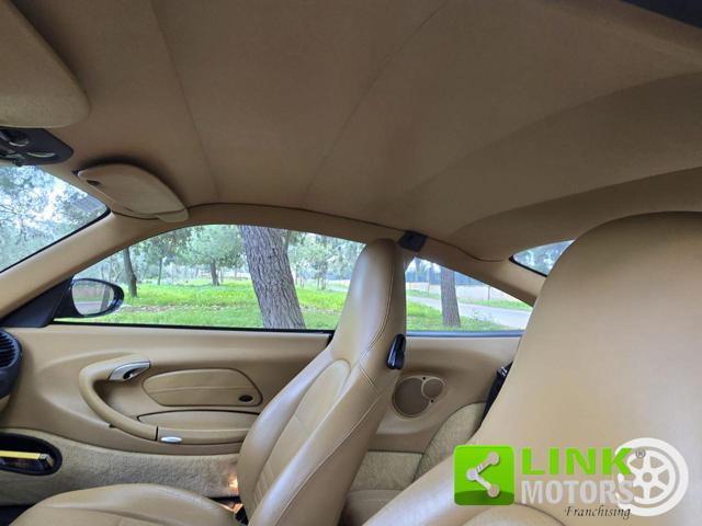 PORSCHE 911 Carrera cat Coupé